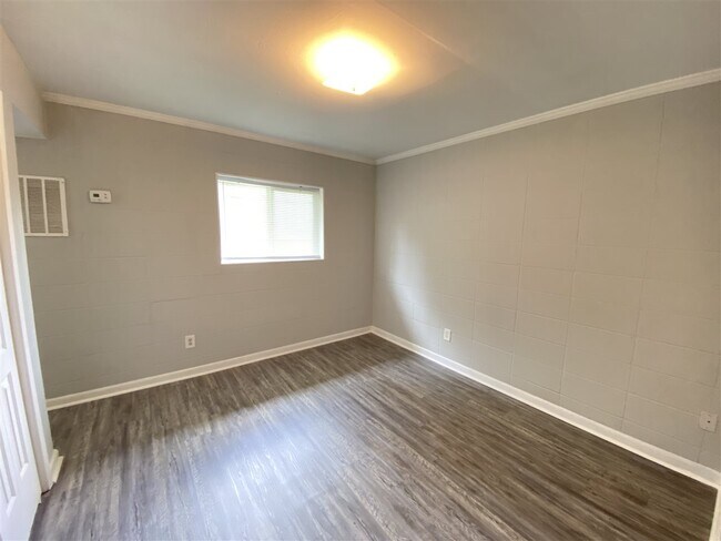 Foto del edificio - 505 Shephard St