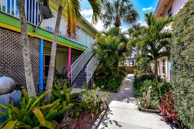 Palm Terrace Apartments Fort Myers Beach, FL