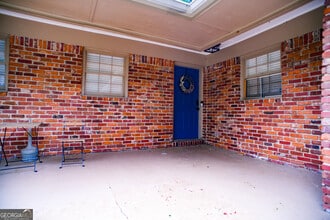 Building Photo - 3682 Rockbridge Rd SW
