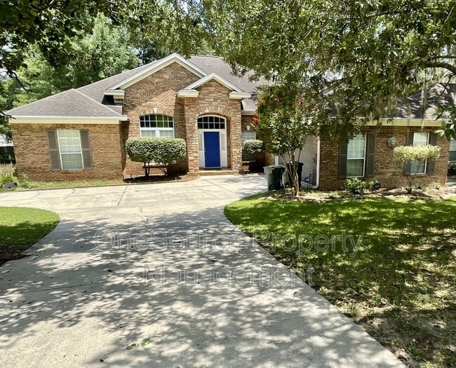 Photo - 979 Watersview Drive House