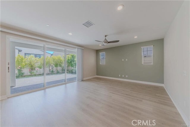 Foto del edificio - 27626 Upton Terrace