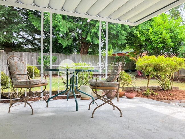 Building Photo - 2106 168th Ave NE