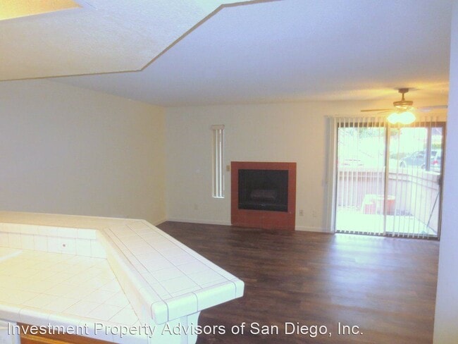 Building Photo - 1 br, 1 bath House - 9916 Scripps Westview...