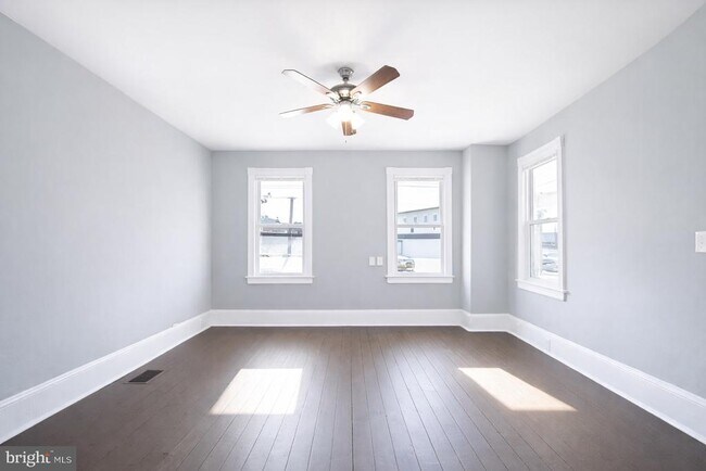 Foto del edificio - 131 Bridgeboro St