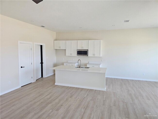 Foto del edificio - 27 N 48th St