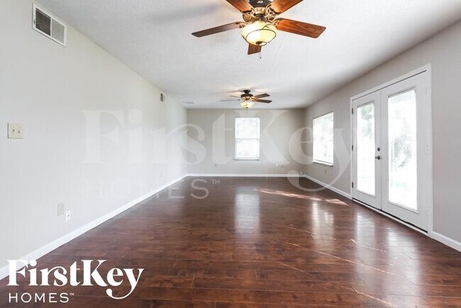Building Photo - 7616 Gunyon Dr