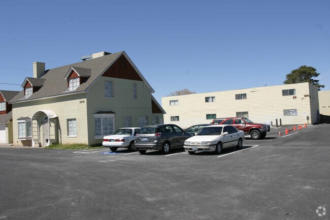 Building Photo - Rancho Arms Apartments