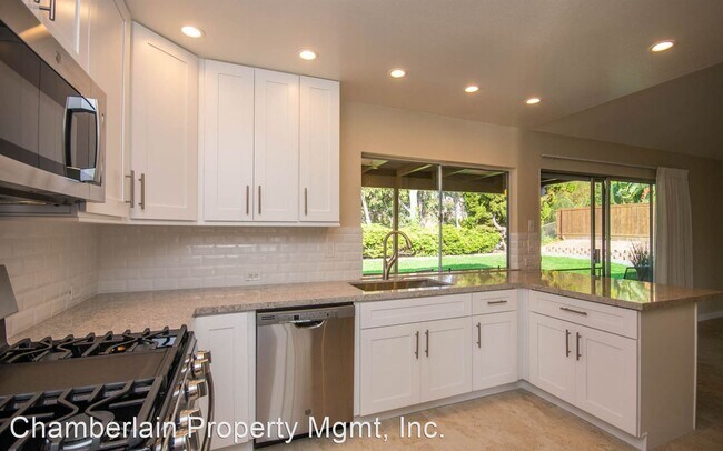 Building Photo - 3 br, 2 bath House - 4325 Trieste Dr