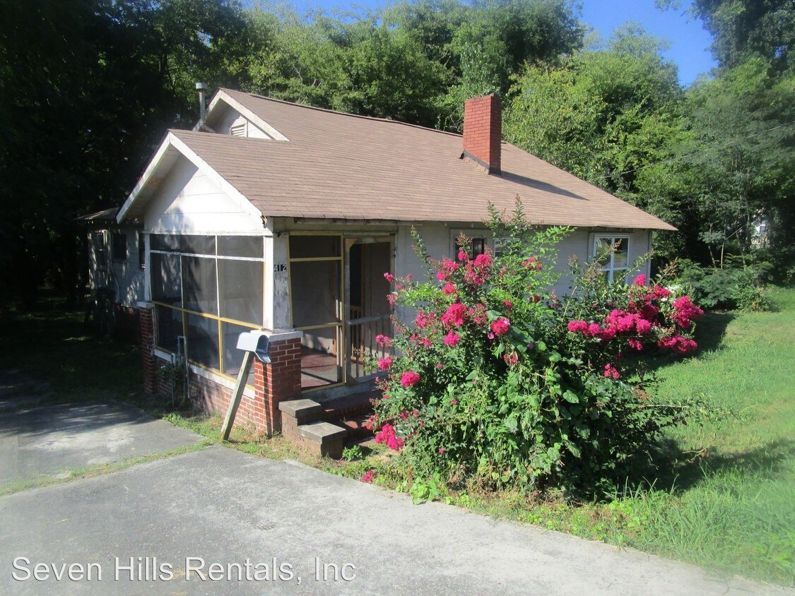 Primary Photo - 3 br, 2 bath House - 412 East 14th Street