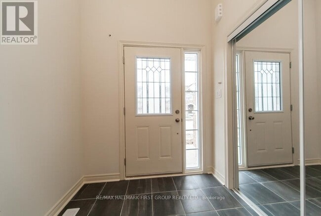 Building Photo - 12 Jevons Dr