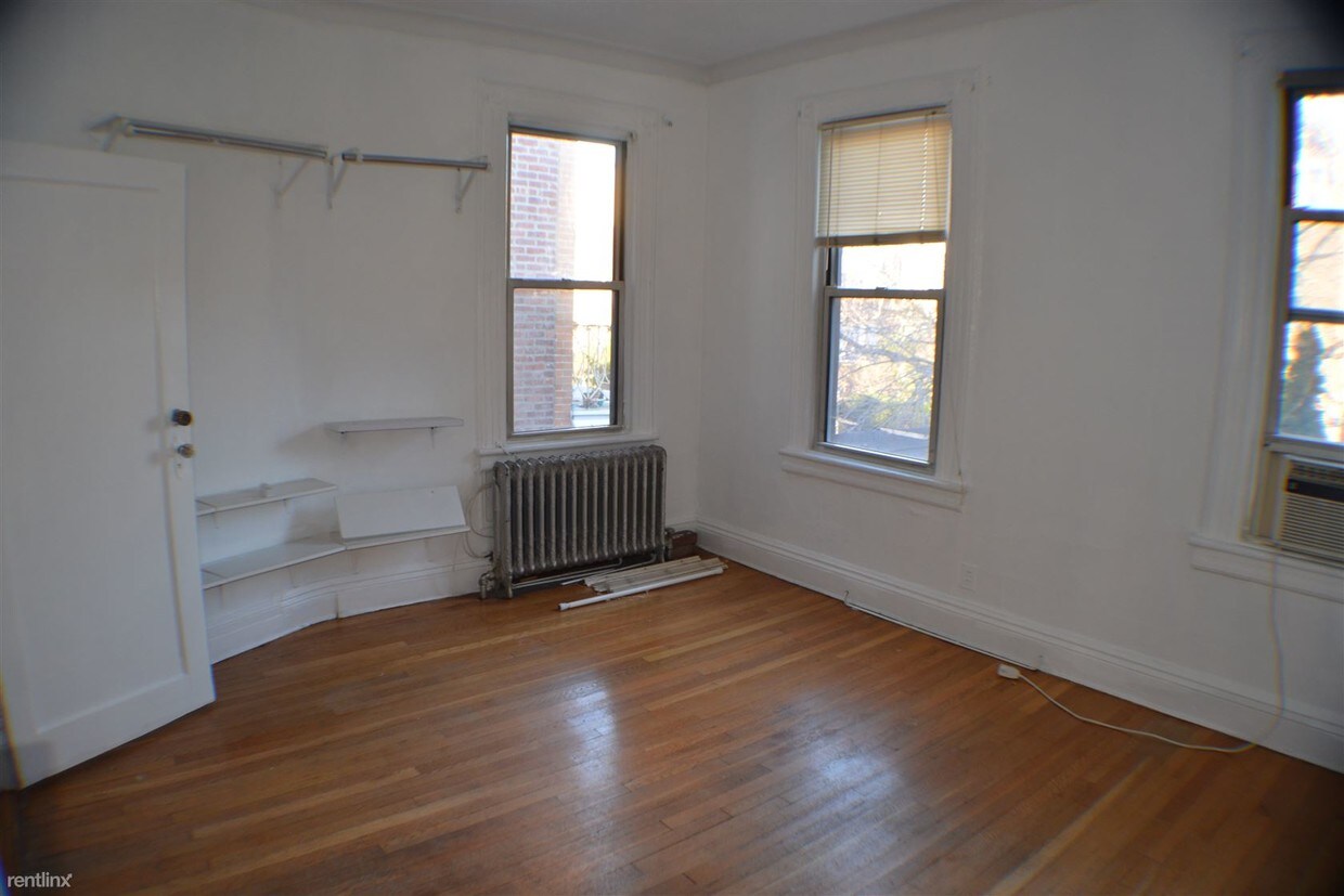 Primary Photo - 3234 30th St