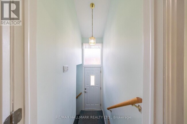 Photo du bâtiment - 69 Lawson Rd