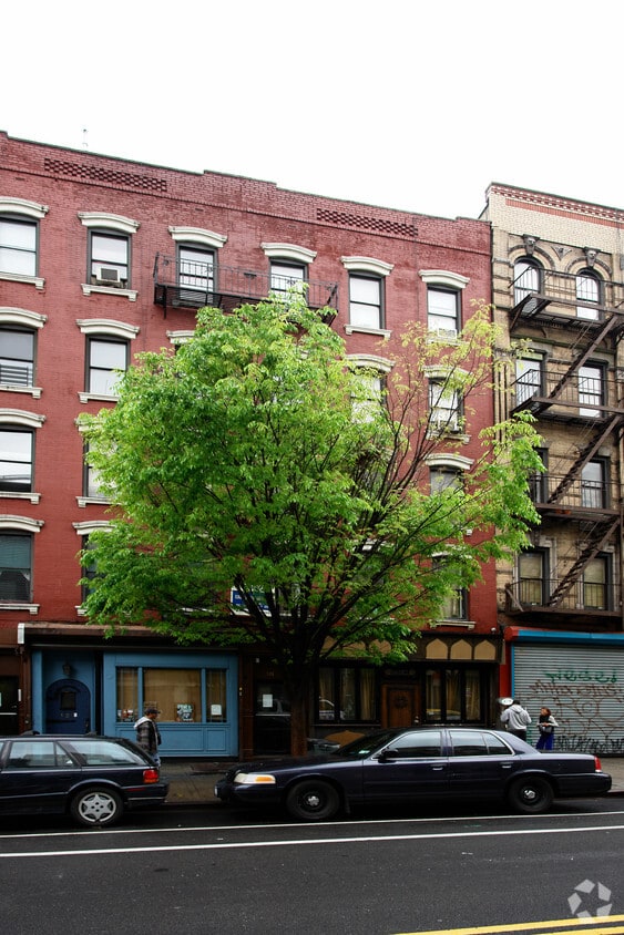 Primary Photo - 131 Avenue C