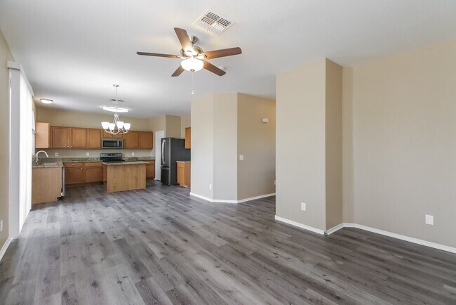 Building Photo - 40549 N Brumana St