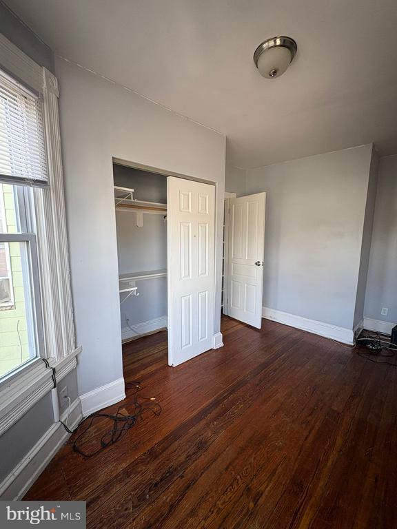 Building Photo - 1220 N 55th St