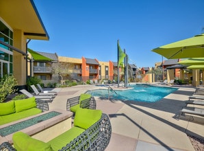 Building Photo - Onnix Apartments