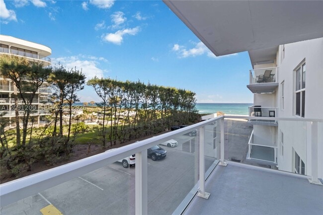 Building Photo - 3450 S Ocean Blvd