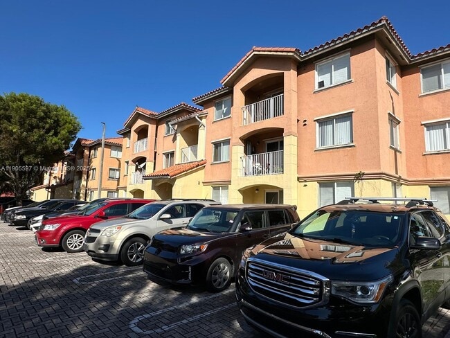 Foto del edificio - 17602 NW 25th Ave