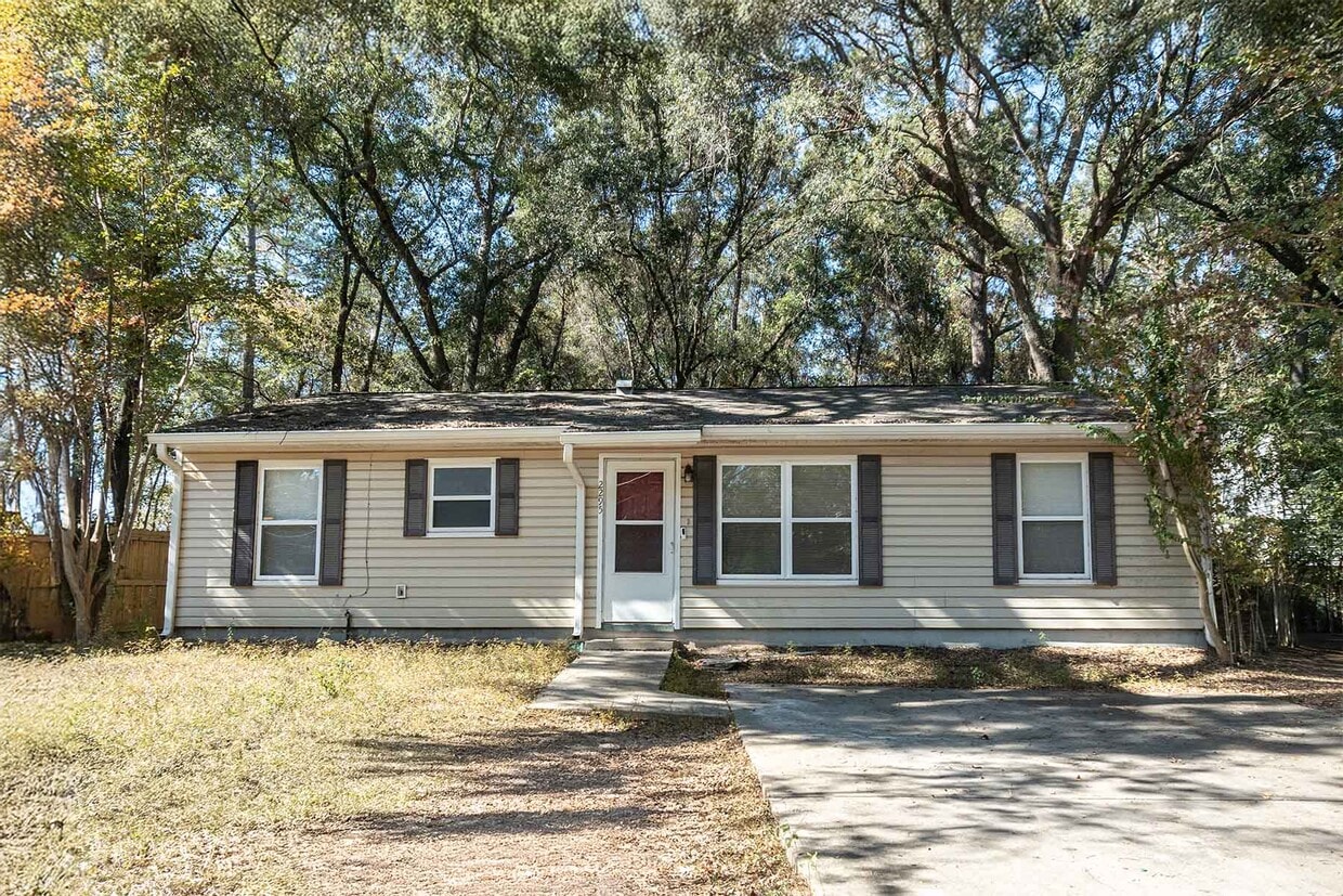 Photo - 2295 Nannas Loop (Tallahassee, FL)