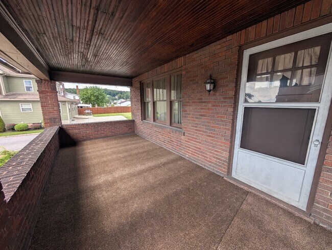 Foto del edificio - 2908 Oak Ave
