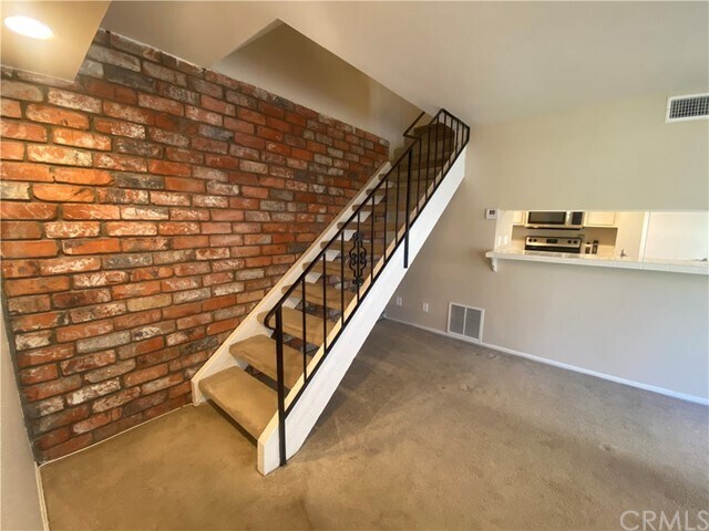 Building Photo - 2366 Lomeli Ln