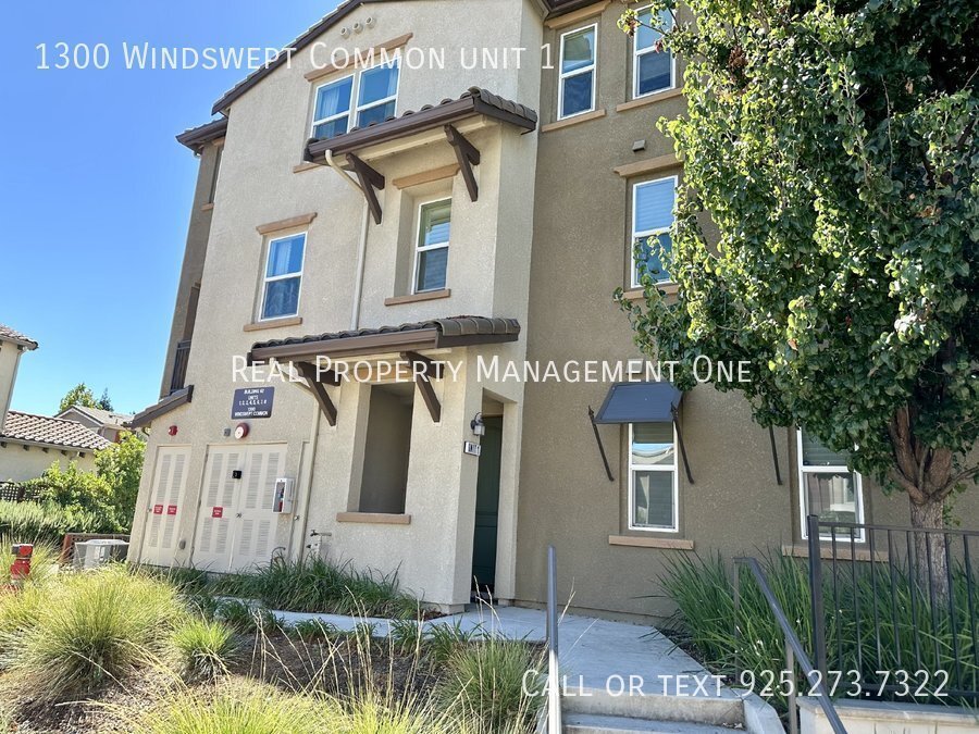 Visual Reference: 1300 Windswept Common Unit 1 Livermore Ca 94550