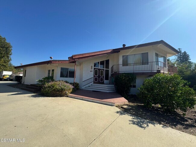 Foto del edificio - 381 Laguna Terrace