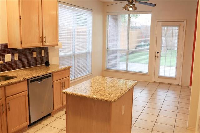 Foto del edificio - 2369 Red Maple Rd