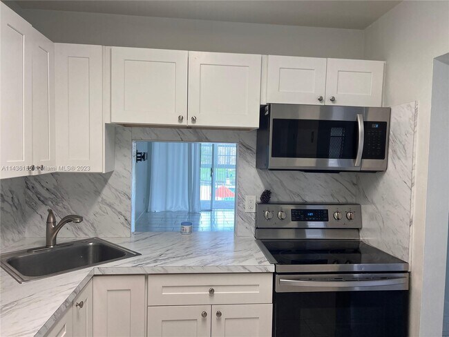 Building Photo - 6200 NW 62nd St