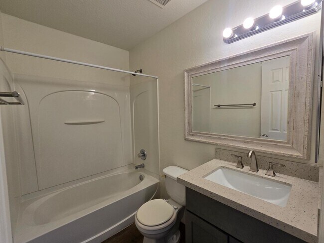 Foto del edificio - 4429 N 53rd Ln