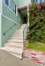 Building Photo - 71 Deming St