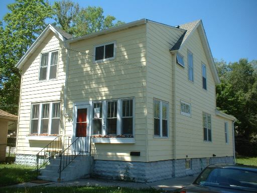 Front of house - 527 Hall Ave