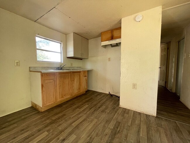 Building Photo - 35 Mineral Spgs Mh Pk