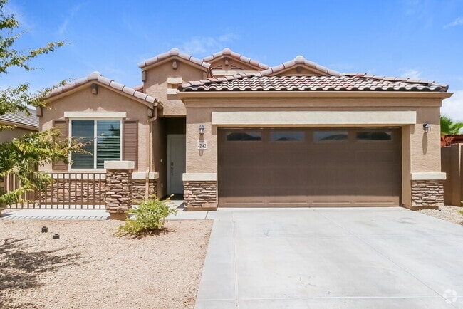 Building Photo - 42142 W Balsa Dr