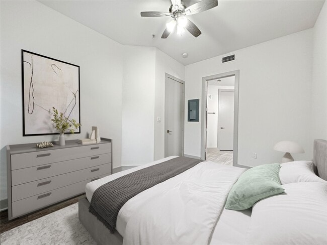 Building Photo - 306 McGowen St