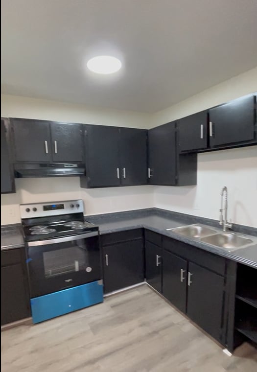 Building Photo - 273 Bomba St