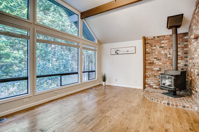 Building Photo - 4706 228th Ave NE