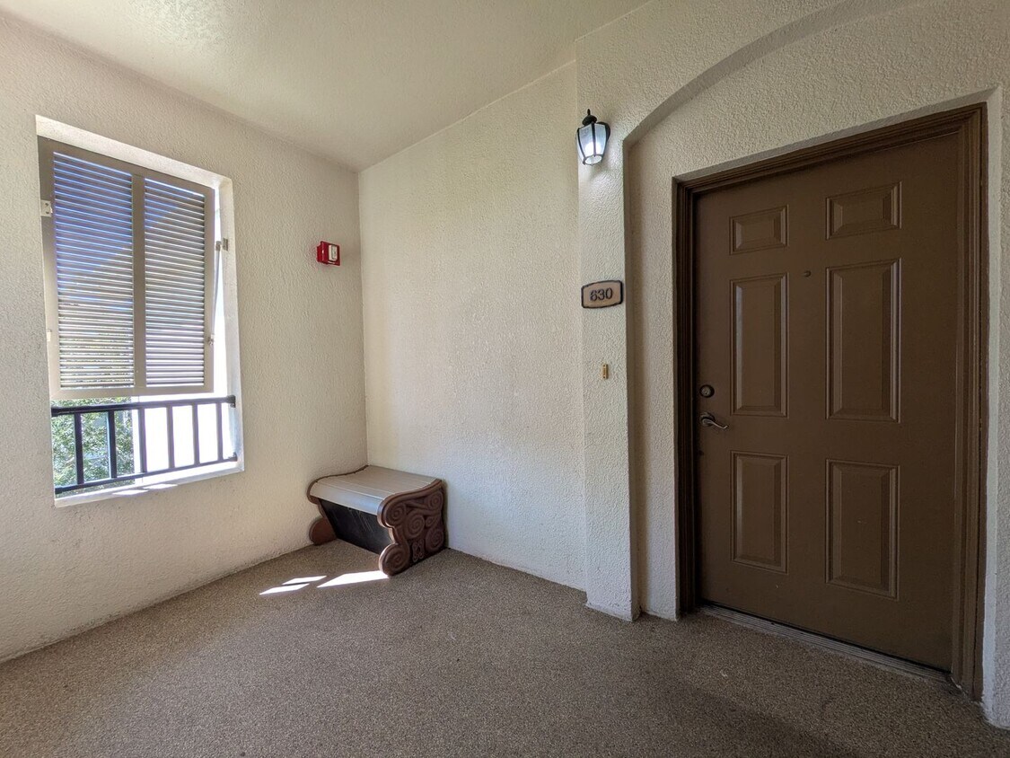 Foto principal - Top Floor Condo at Lakeside at Lakes of Wi...