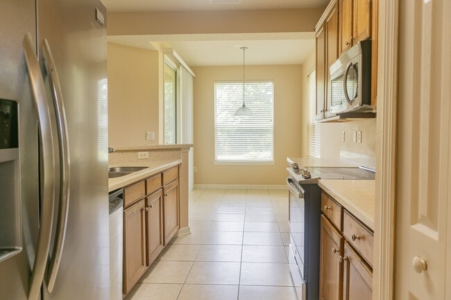 Building Photo - 6589 White Blossom Cir