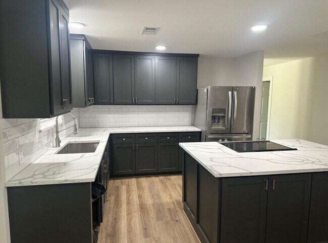 Foto del edificio - 371 Carriage Trail