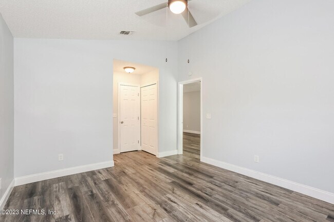 Foto del edificio - 2520 Townsquare Dr