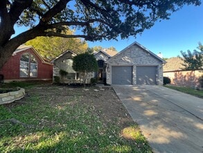 Building Photo - 7461 Buckskin Ct