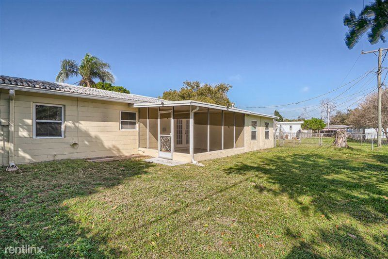 Primary Photo - 2 br, 1 bath House - 4813 Lake Charles Dri...
