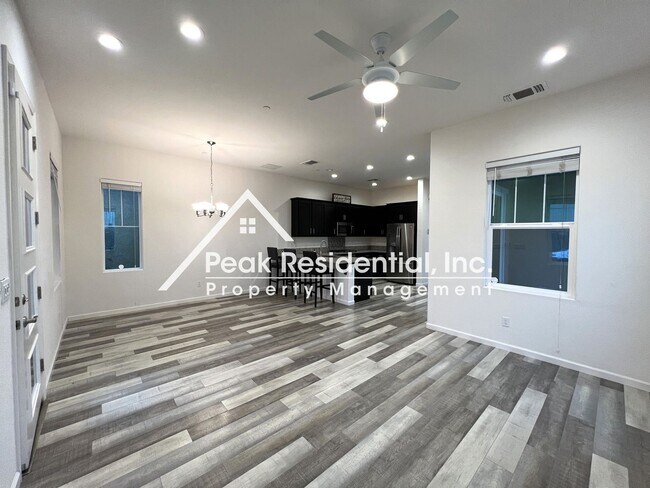 Building Photo - 3 br, 2.5 bath House - 4480 Adriatic Sea Wy