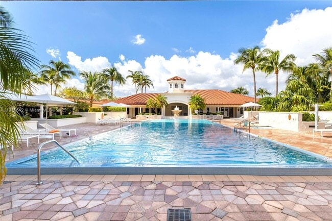 Photo - 19900 E Country Club Dr Apartment