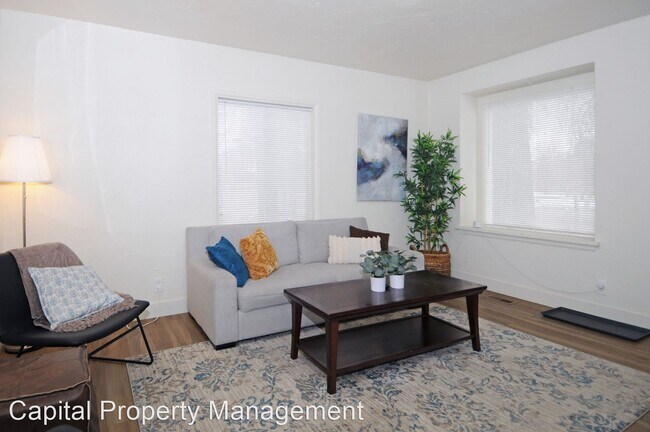 Building Photo - 4 br, 1 bath House - 3929 S 500 E