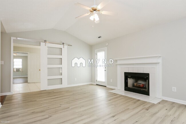Foto del edificio - 3 br, 2 bath House - 11190 Knotty Pine Pl