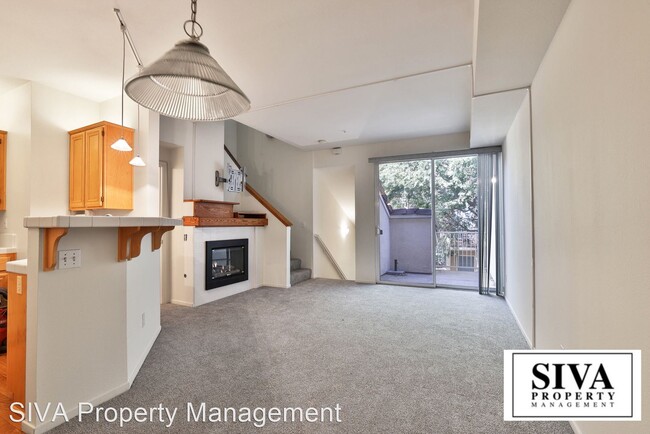 Building Photo - 1 br, 1.5 bath House - 3346 City Lights Place