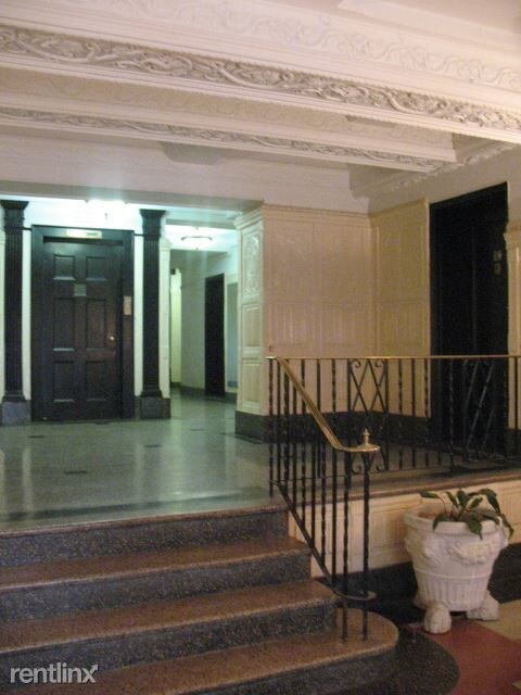 Foto del edificio - 1 br, 1 bath Apartment - 3220 Avenue H