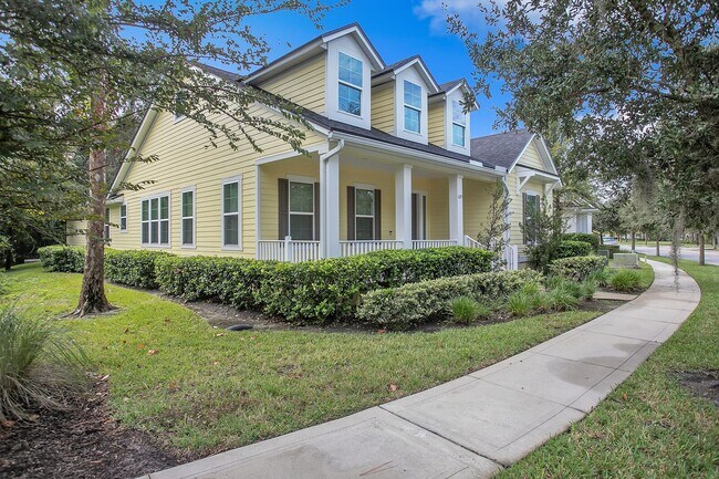 Foto del edificio - Beautiful 4 bedroom/ 2 bathroom home in Ri...